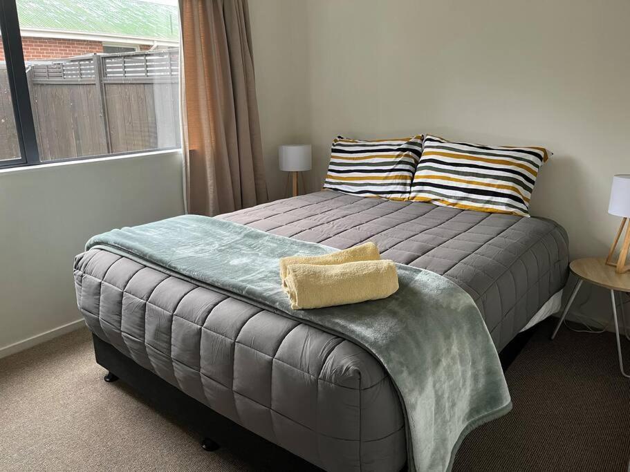 Sunny Escape In Old Cromwell Villa Luaran gambar